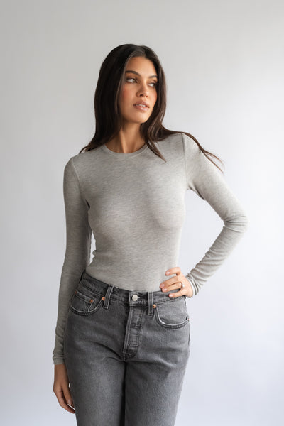 LONG SLEEVE RIBBED CREW NECK IN GREY